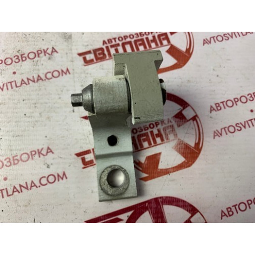 Петля двери передней левой Fiat Doblo 2006- 46837954
